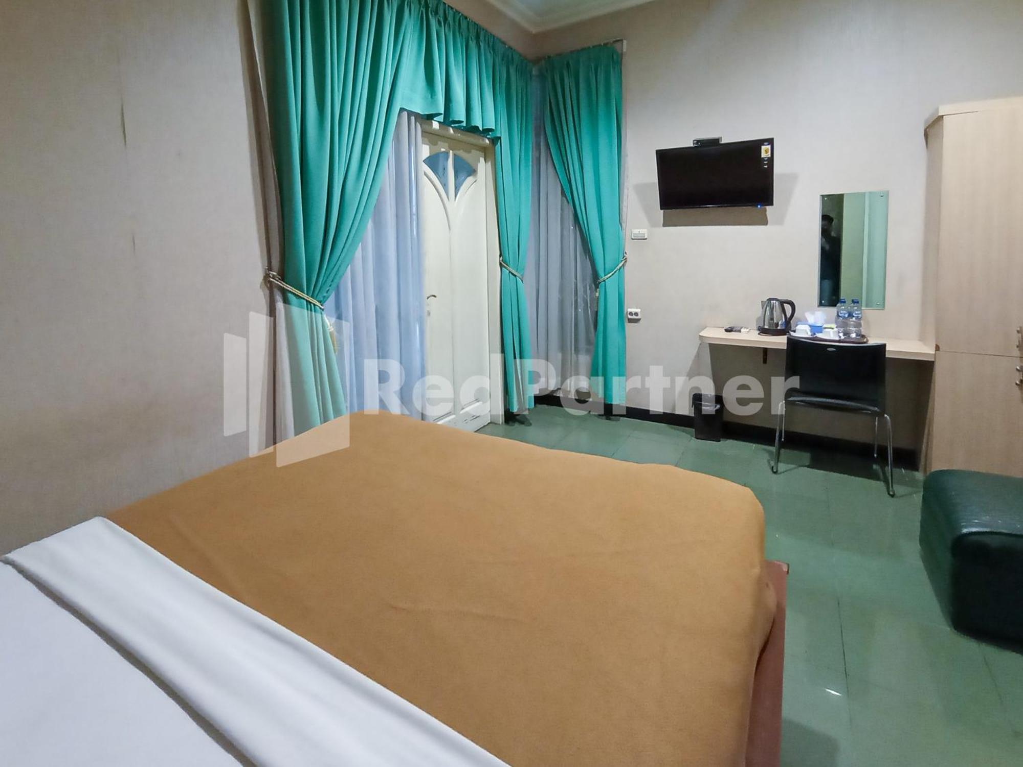 Nillo Hotel Kebumen Mitra Reddoorz Dış mekan fotoğraf