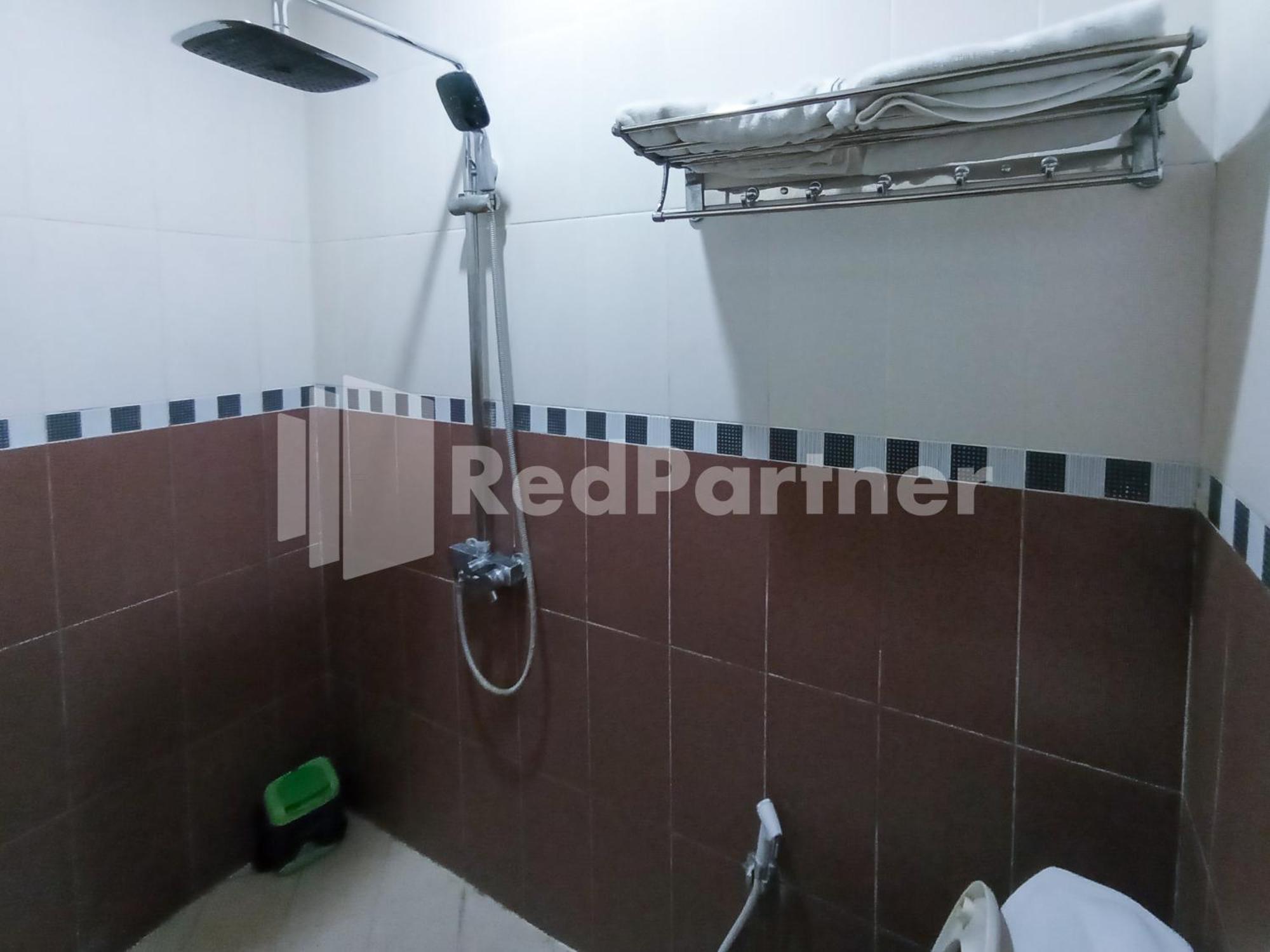 Nillo Hotel Kebumen Mitra Reddoorz Dış mekan fotoğraf