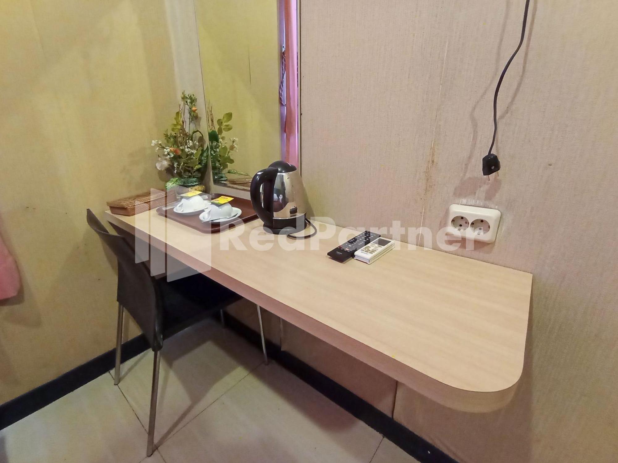 Nillo Hotel Kebumen Mitra Reddoorz Dış mekan fotoğraf